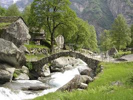 DEFI SUIVI D'UNE AUDACIEUSE PROVOCATION KL_Valle_Bavona